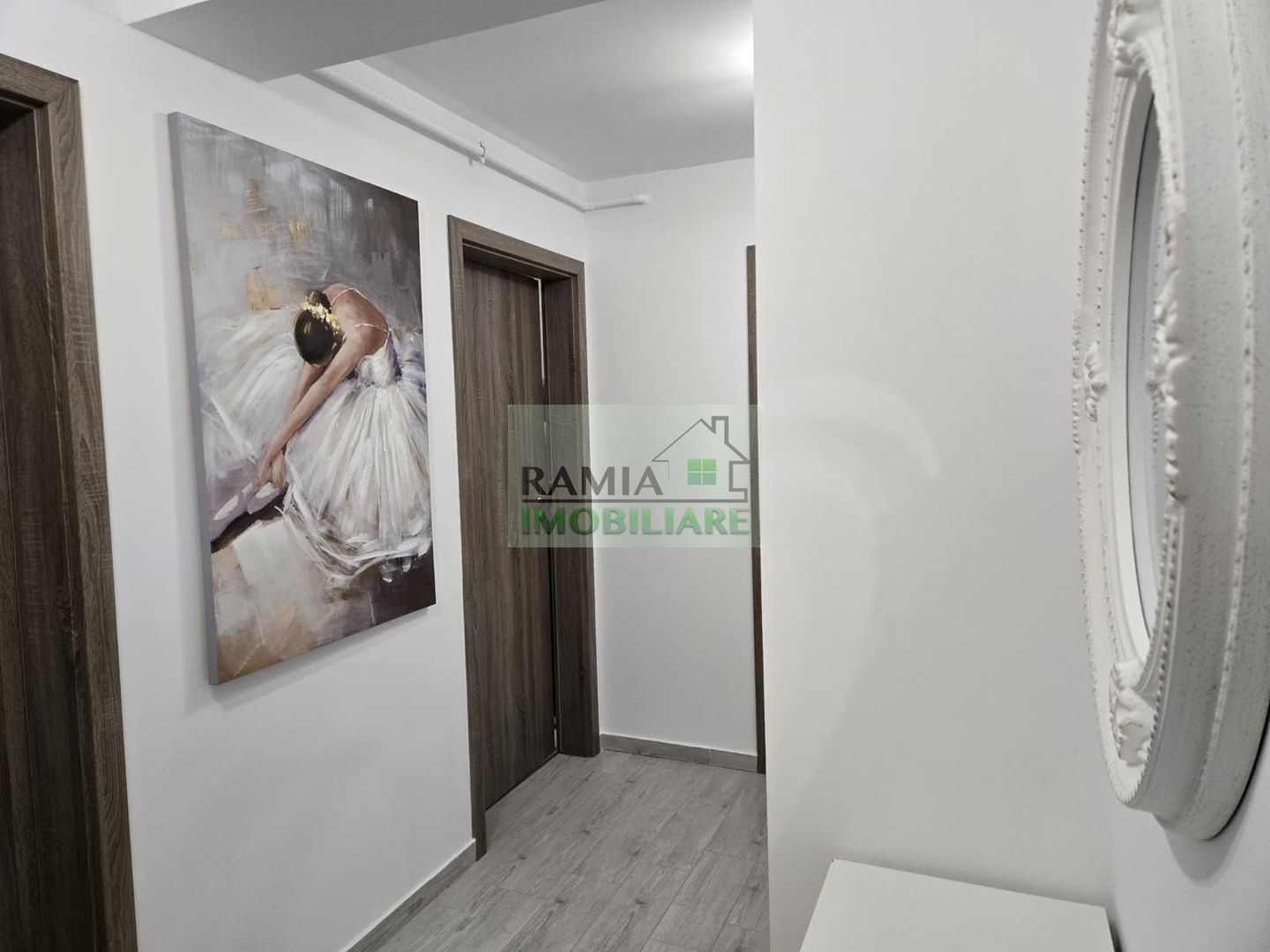 Apartament premium 2 camere, Urban Invest Coresi, Parcare + boxă - Poză 10