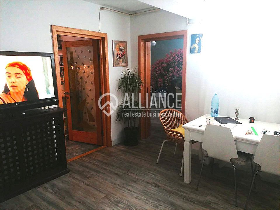 INEL II (COD10) - Spatiu comercial de inchiriat - Poză 7