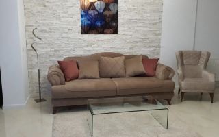 Apartament 2 camere de vanzare - Piscina exterioara - Ocazie - Poză 1