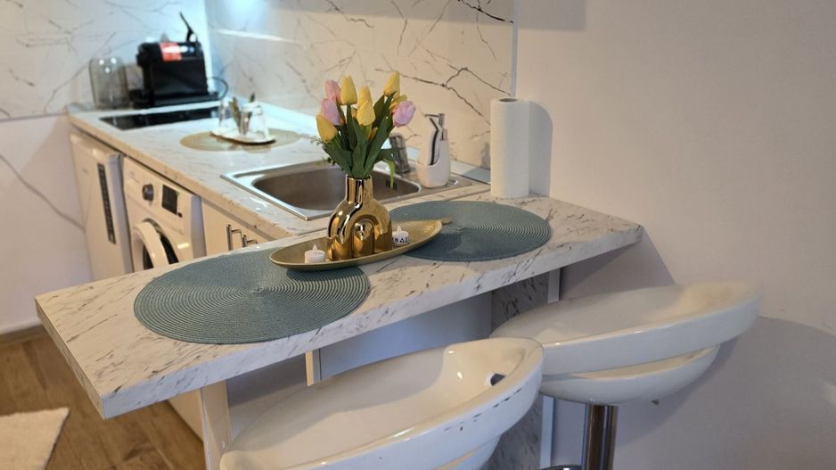 Garsoniera în Micro 40,parter,mobulata,utilata - Poză 6