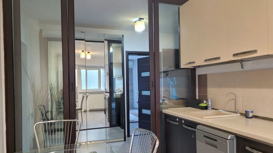APARTAMENT SPATIOS METROU CENTRALA PROPRIE ZONA MUNCII - Poză 5