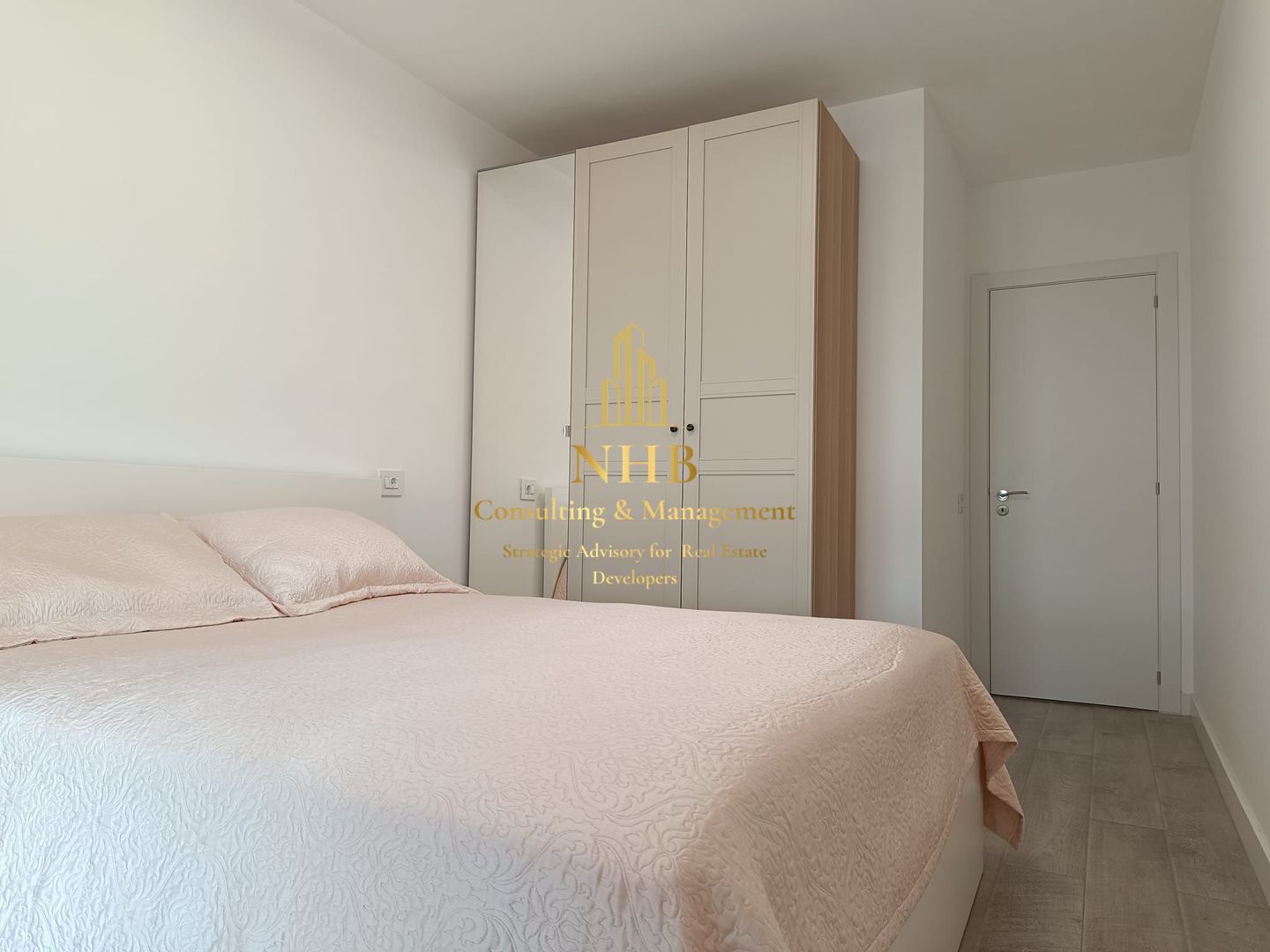 Ocazie! Apartament de 2 camere Herastrau LUX + posibilitate parcare! - Poză 13