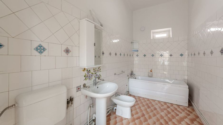 Casă interbelică ultracentrală | Bulevardul Republicii nr. 129 | - Poză 20