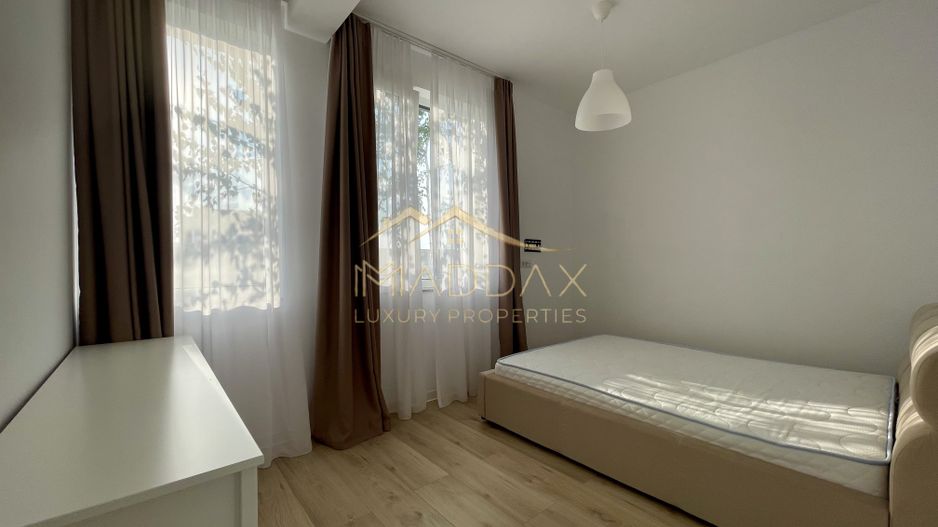 ***CASA MODERNA 4 camere ***LUX***Gradina 450 mp//Ostratu//CORBEANCA - Poză 12