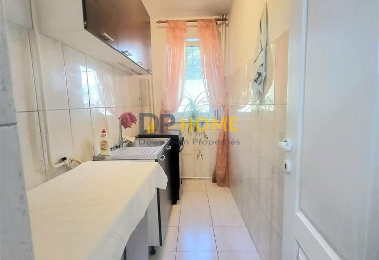 Apartament 2 Camere, Parter din 4, zona Sud - Poză 1