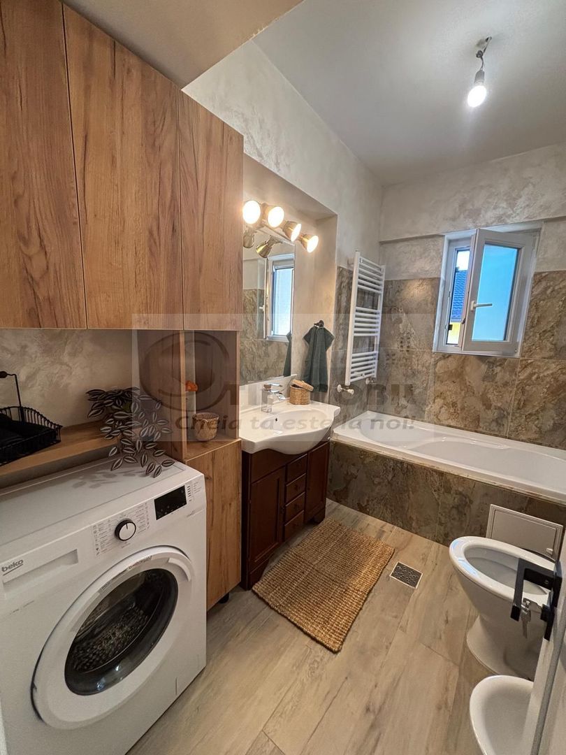 Apartament 4 camere, LUX, Capat CUG- 650 EURO - Poză 19