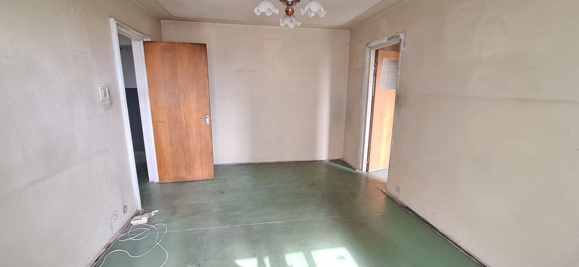 Apartament 3 camere circular Str. Luica - Str. Uioara 2 - Poză 2