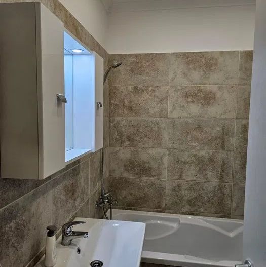 Garsoniera de inchiriat Militari Residence - Poză 3