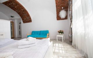 Studiouri de vânzare în Centrul Istoric Sibiu - Poză 1