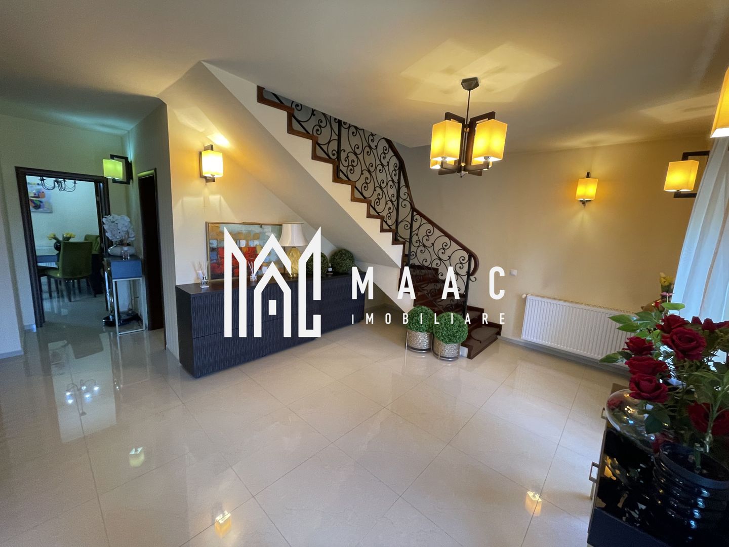 Casă complet mobilată cu teren 407 mp I garaj și foișor I Șura Mare - Poză 2