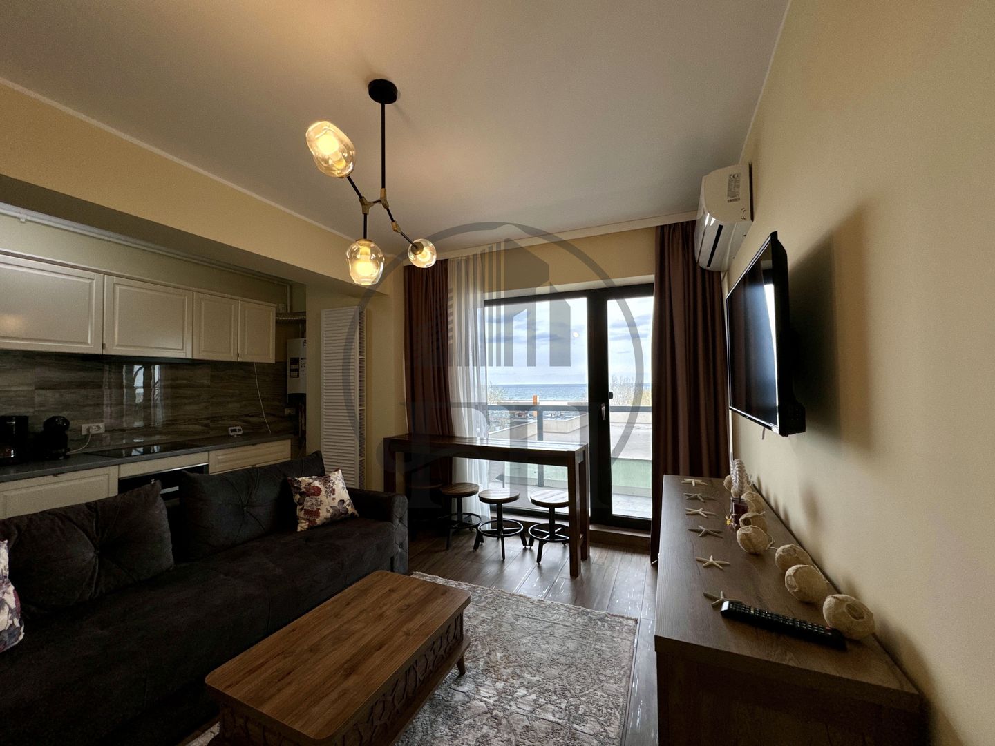 SOLD/VANDUT - Apartament cu 2 camere de vânzare, Mamaia, vedere la mare - Poză 4