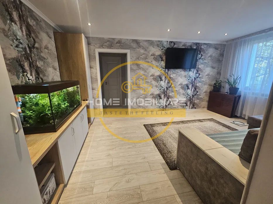 Apartament cu 3 camere/ 72mp/ zona Tatarasi - Poză 2