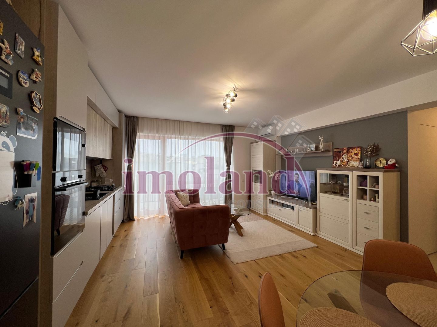 Apartament 2 camere cu parcare - Uranus - Poză 3