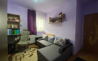 Apartament 3 Camere I Etaj Intermediar I Pivnita I Gusterita - Poză 3