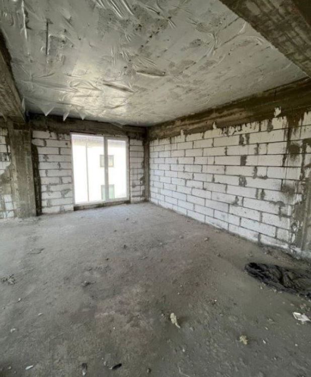 Casa nefinalizata Domnesti - Poză 4