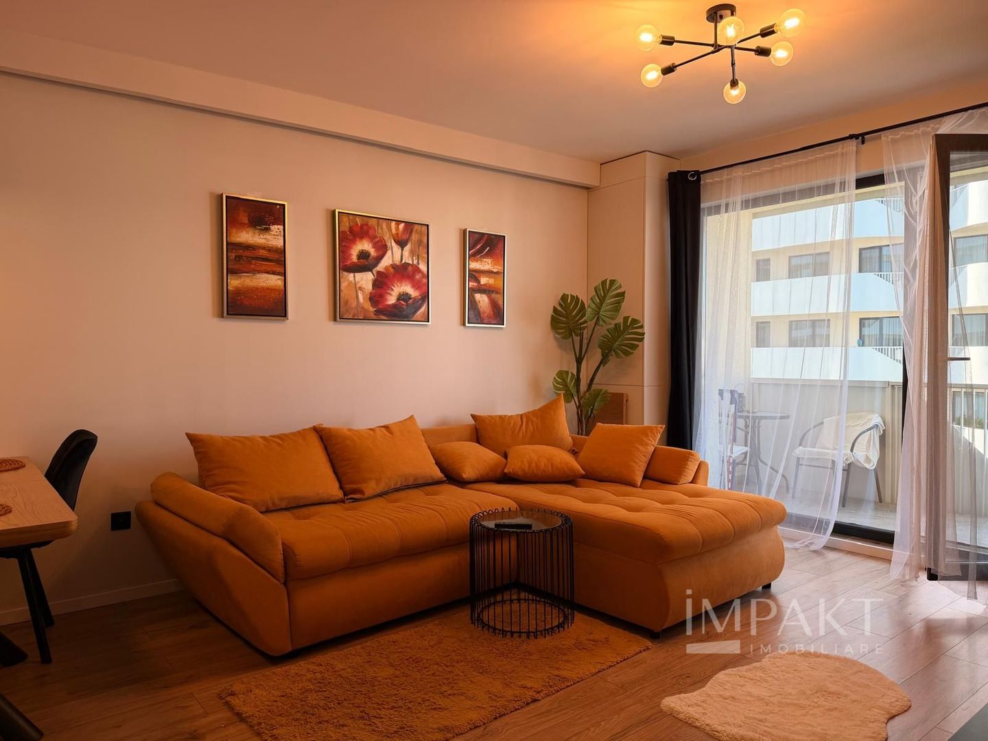 Apartament modern cu 2 camere, Floresti - Poză 1