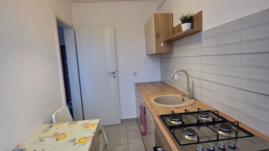 Garsoniera de inchiriat Militari Residence - Poză 6