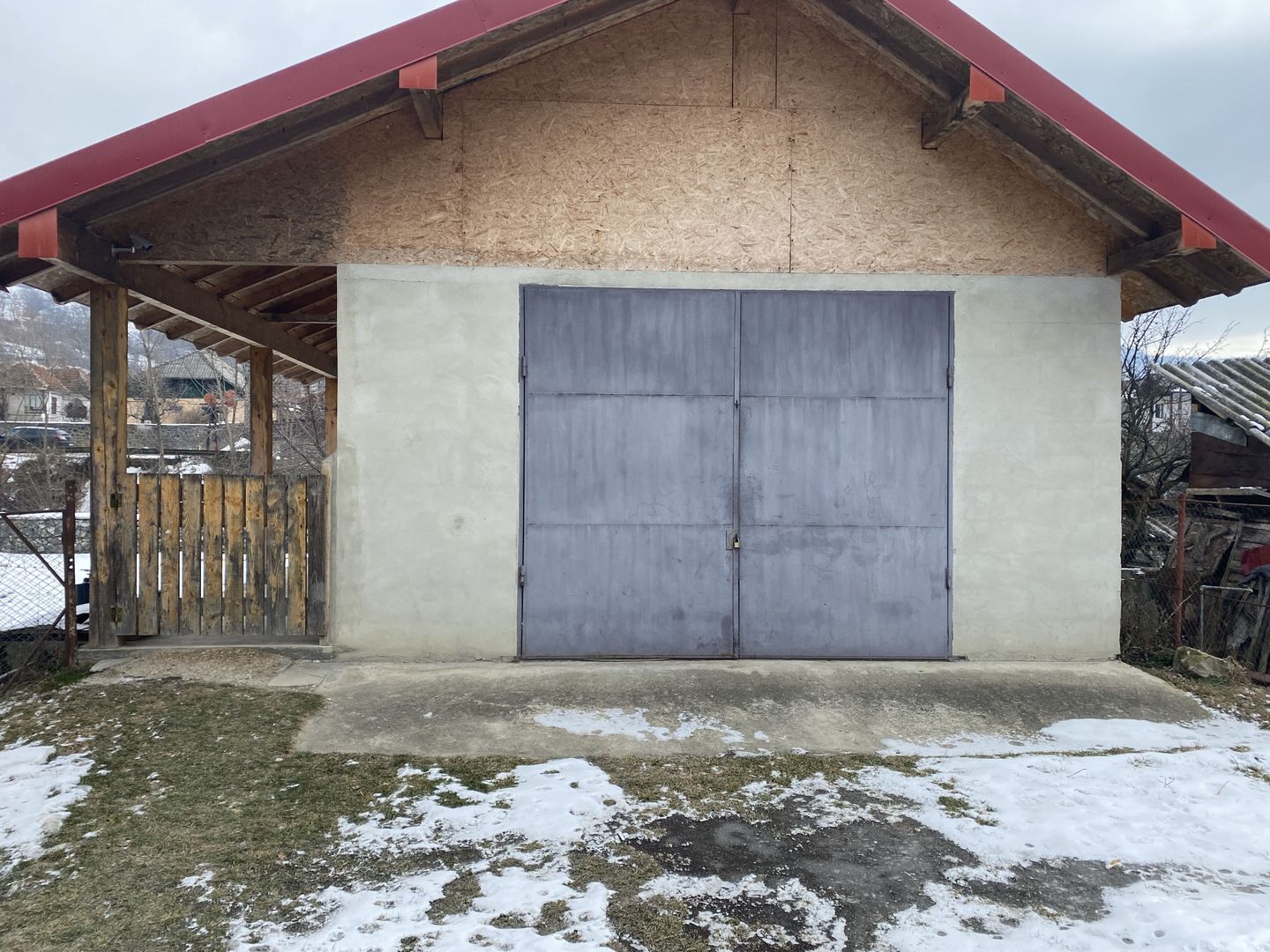 Vanzare casă la poalele Bucegilor!Potential pt. locuinta sau pensiune - Poză 27