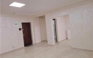 Spatiu comercial , suprafata de 80 mp utili,zona Bulevard,pret 800 euro - Poză 1