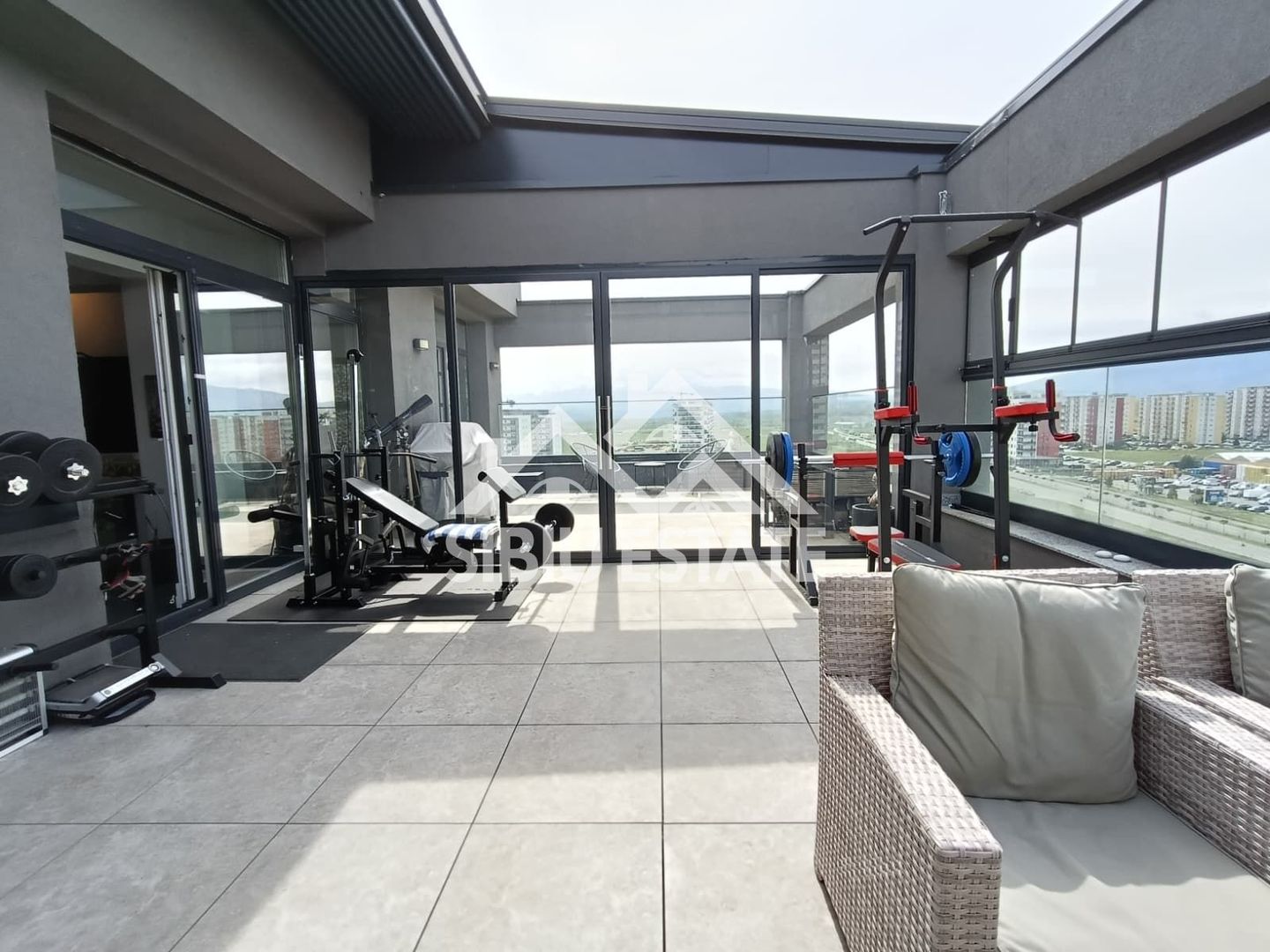 Penthouse exclusivist, terasă ,parcare subterană, Doamna Stanca - Poză 17