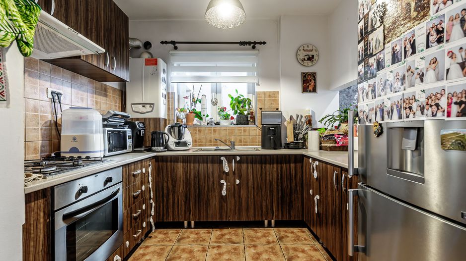 Apartament amenajat cu 2 camere și grădină la etajul 1 in Subcetate - Poză 4