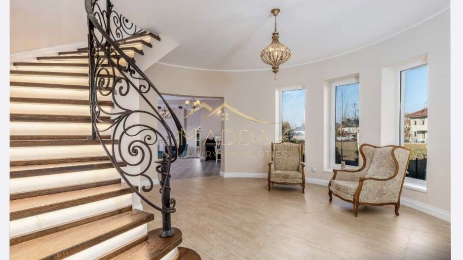 Vila Paradisul Verde ,  vedere  spre lac  **** curte 700 mp - Poză 12