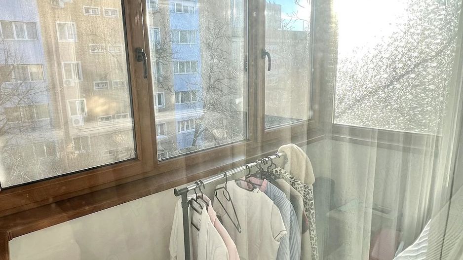 Apartament 2 camere, semidecomandat, zona Dacia, etaj 3 4, renovat, mobilat și utilat - Poză 8