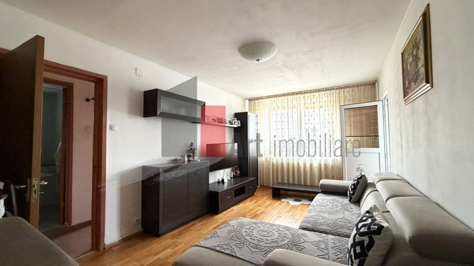 Apartament 4 camere zona Aparatorii Patriei\Berceni - Poză 1