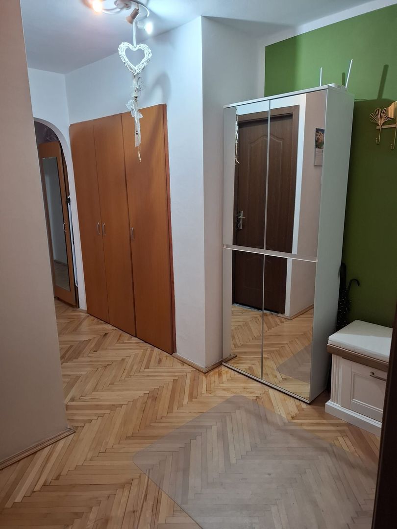 Soarelui | 3 Camere | Centrala proprie | 2 Clime | Bloc izolat | Rulouri El. - Poză 6
