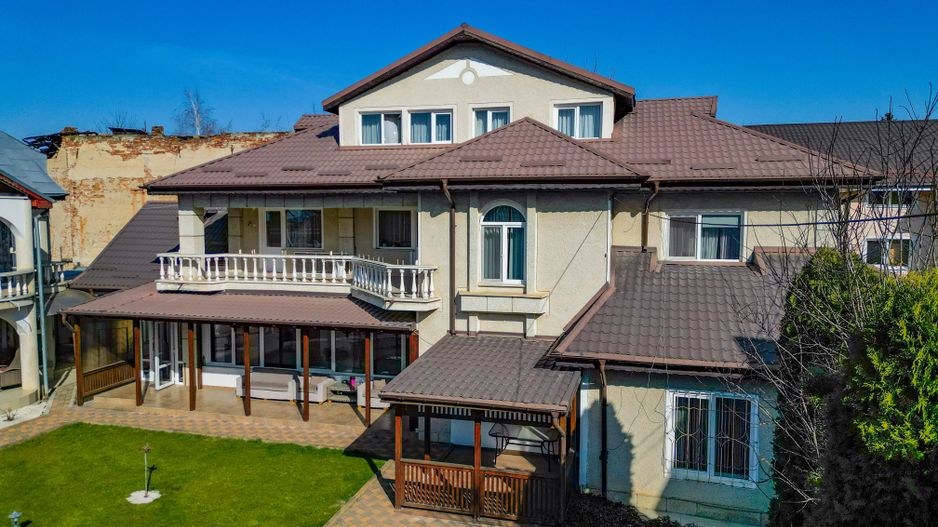 Proprietate exclusivistă ultracentrală -eleganță, spațiu și rafinament - Poză 2