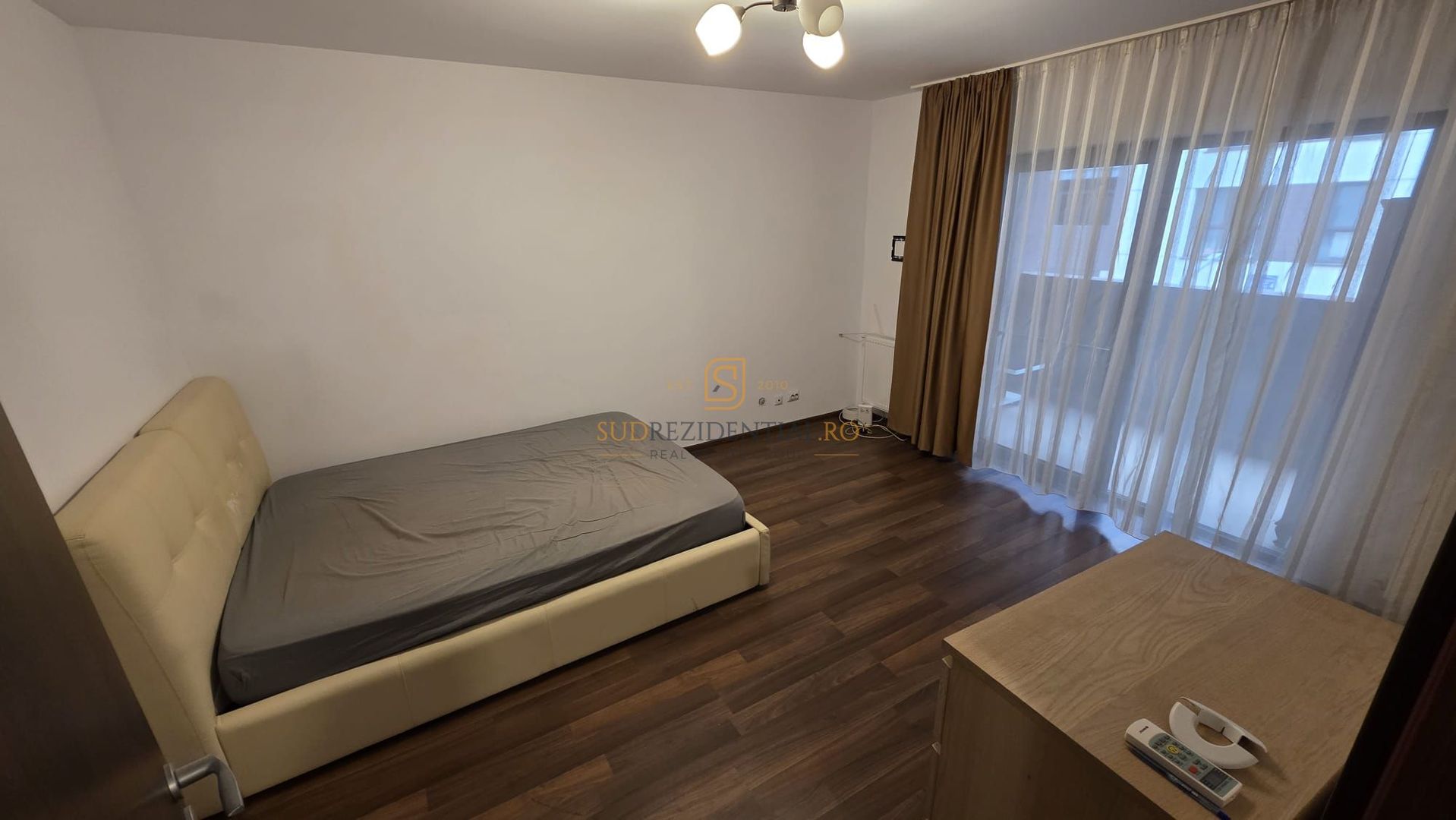 Garsonieră decomandată, disponibilă imediat–Metrou Apărătorii Patriei - Poză 1