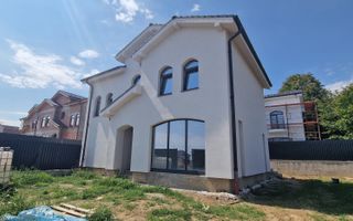 Casa individuala 4 camere P+1 cu teren 290 mp in zona Calea Cisnadiei - Poză 3
