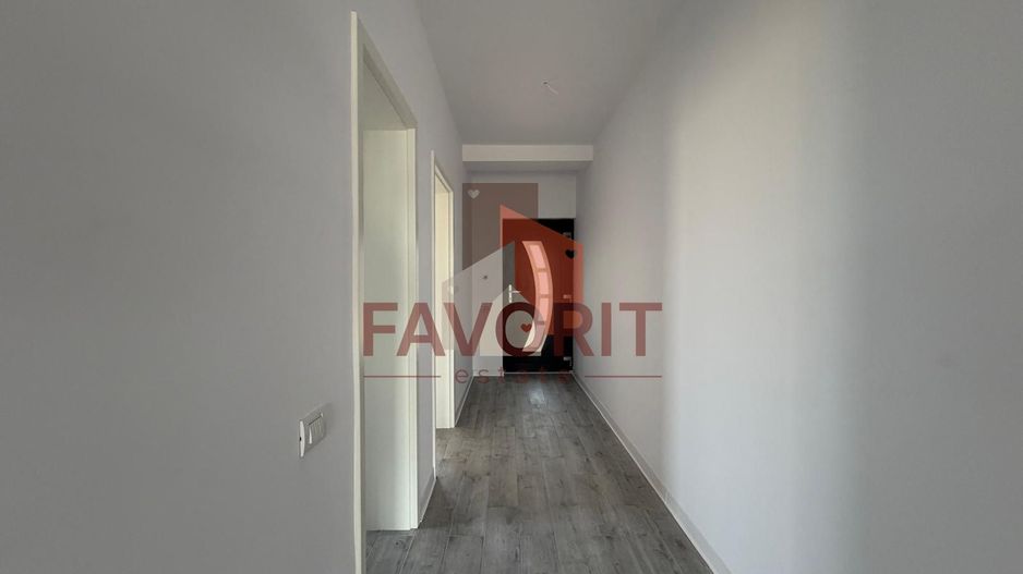 Duplex despartit | 5 camere | Garaj | Finisaje premium | 3 bai |Asfalt - Poză 7