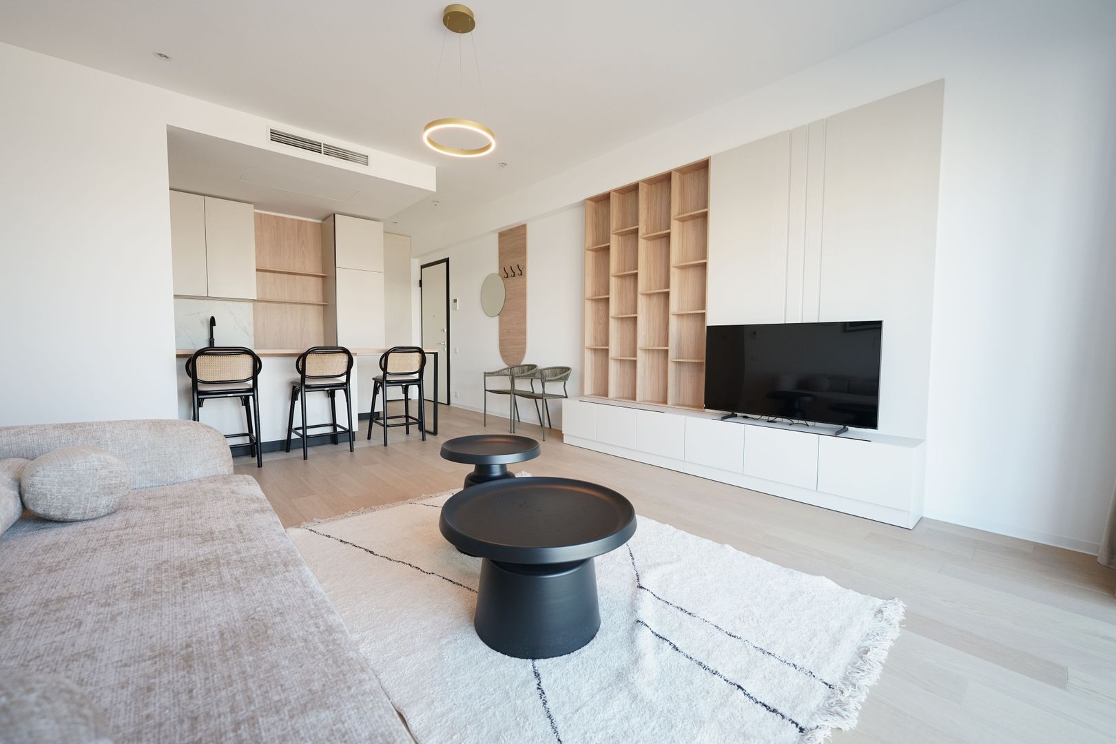 3 Camere + Parcare, terasa 6mp,  Vedere Panoramica, One Lake Club - Poză 9