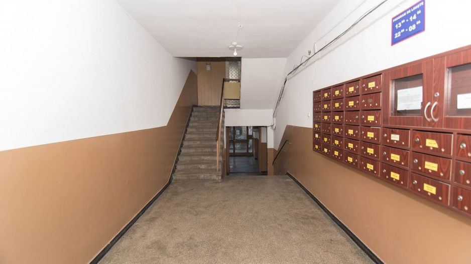 Apartament 4 camere +boxa, ultracentral Pitesti - Poză 12