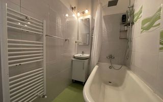 Apartament interbelic. Confort și eleganță! - Poză 9