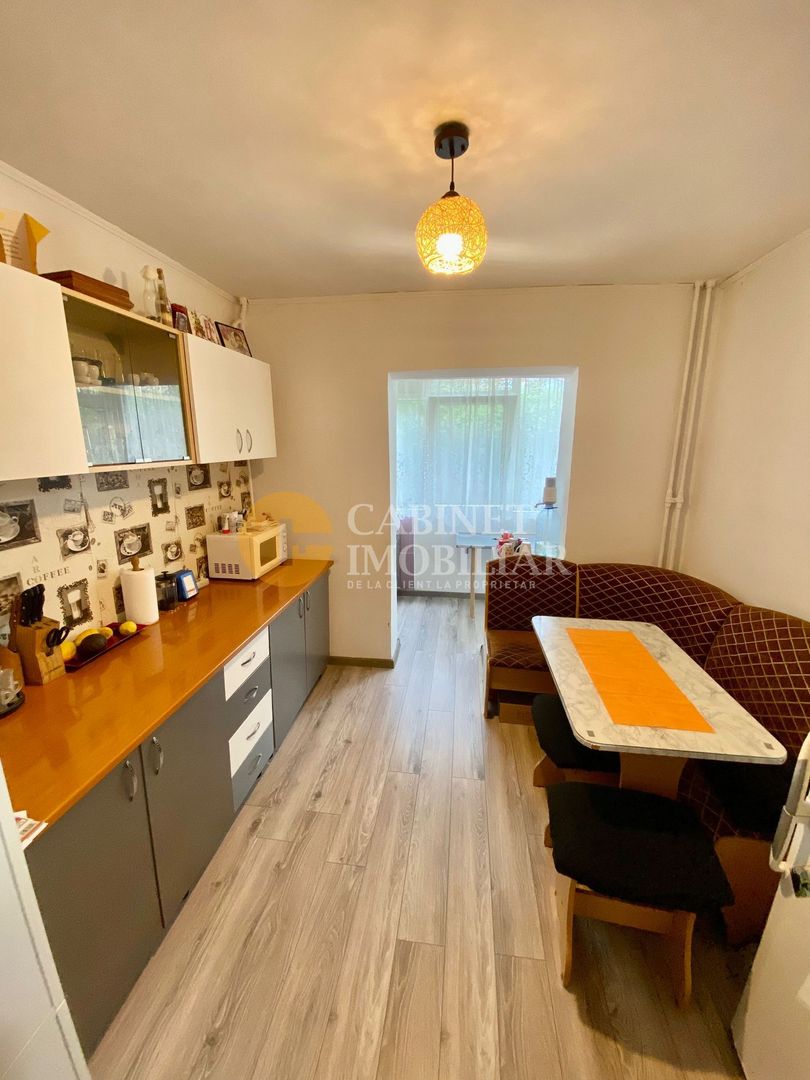 Nicolina  parter inalt 2 Camere Decomandate 50 mp - Poză 5