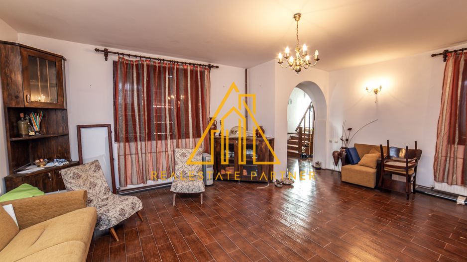 Casa superba, Adunatii Copaceni - Poză 14