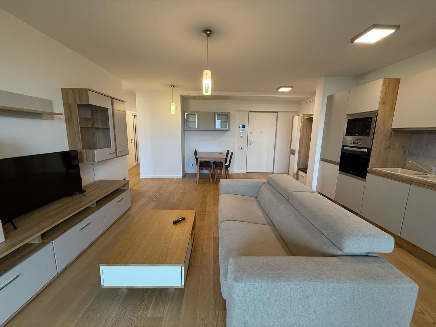 De inchiriat | Apartament 2 camere | Aviatiei Towers - Poză 3