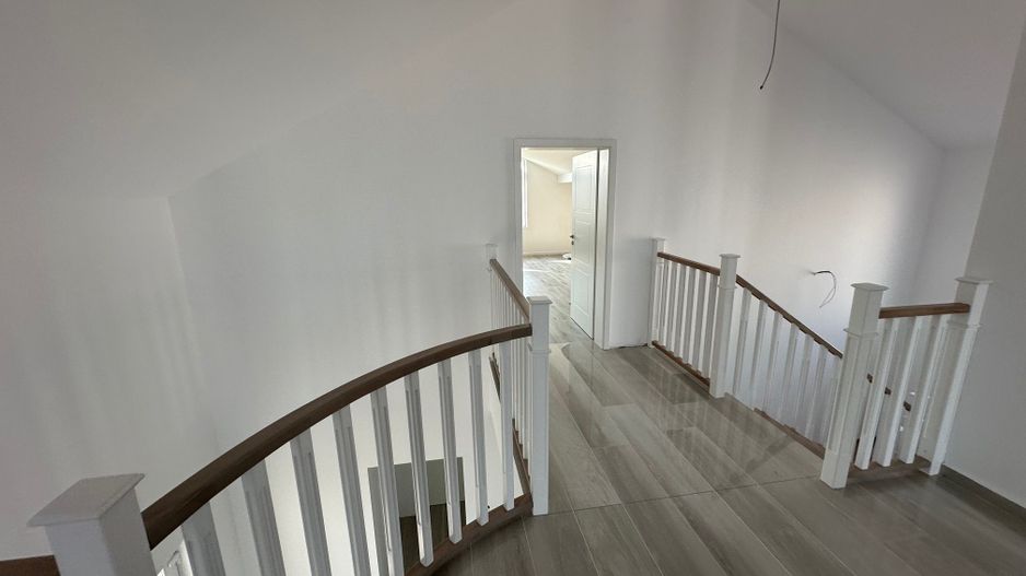 Casa individuala Dumbravita P+ M/ Teren 955 mp cu 2 fronturi - Poză 14