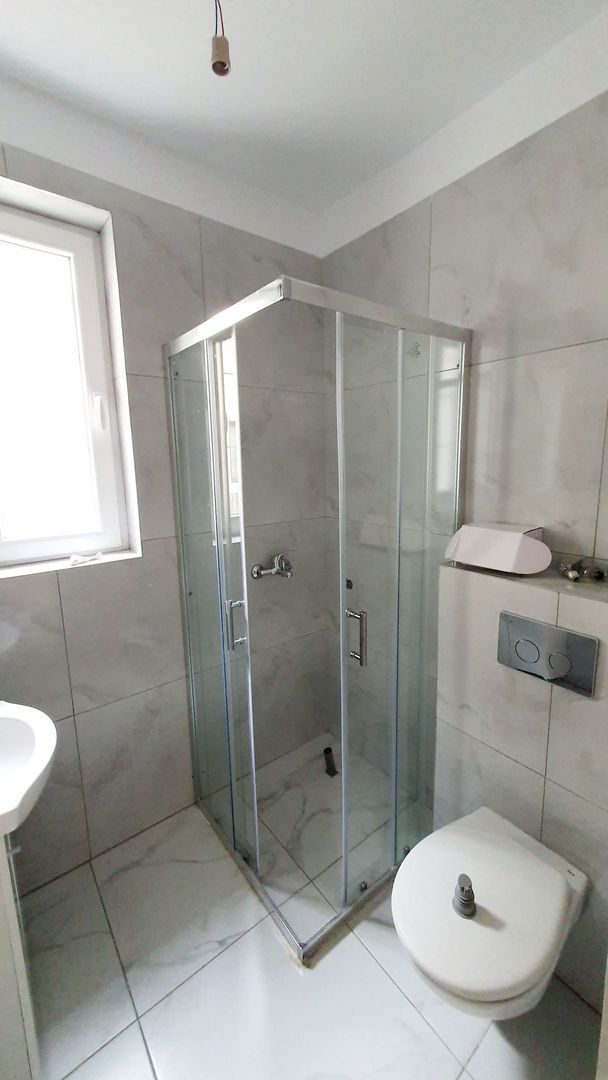 Casa de închiriat: Cartier privat, zona lacurilor Crevedia Buftea. - Poză 11