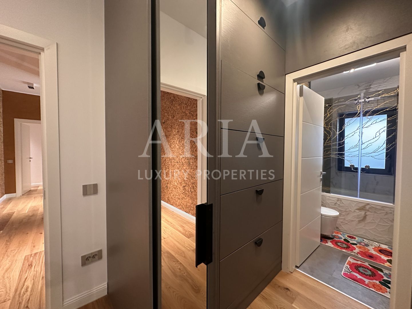 BELAIR LAKE - Penthouse duplex - LAKEFRONT - - Poză 24