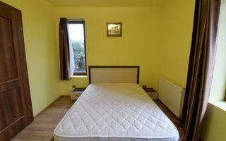 Casa cu 5 camere de inchiriat, zona Becas - Poză 8