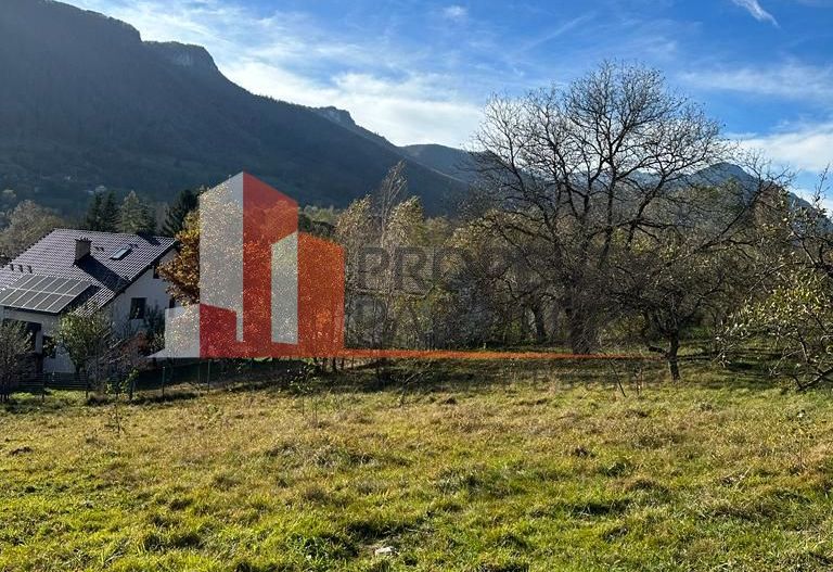 Teren Bran / Predelut cu priveliste 1840mp - Poză 15