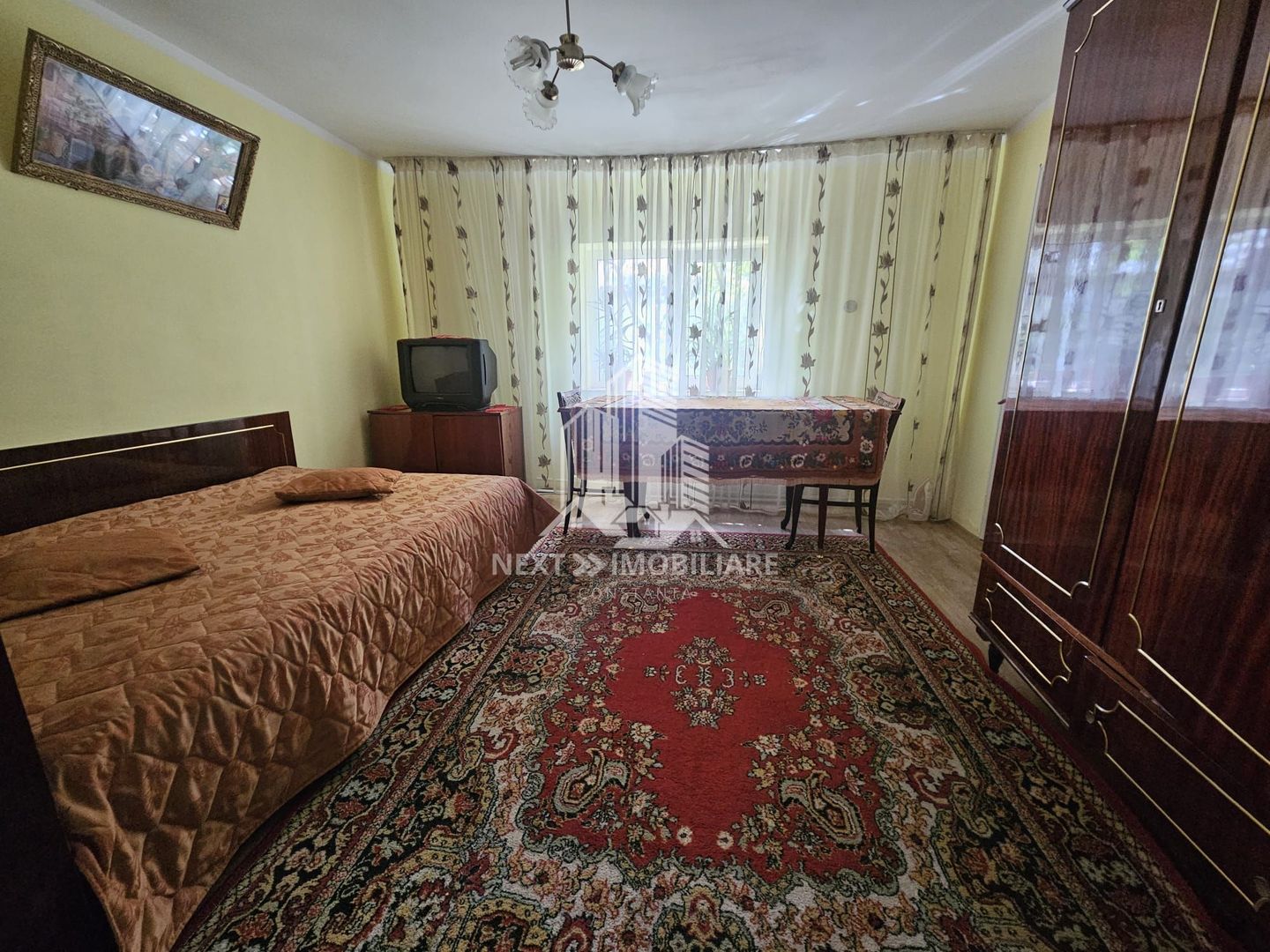 Casă  4 camere cu 2 intrări, garaj și teren 1751mp– Cobadin - Poză 5