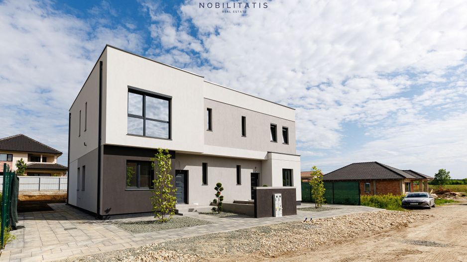 Oferta vanduta Duplex de vanzare la liziera padurii - 130 mp, 4 bai&4 dormitoare - Poză 18