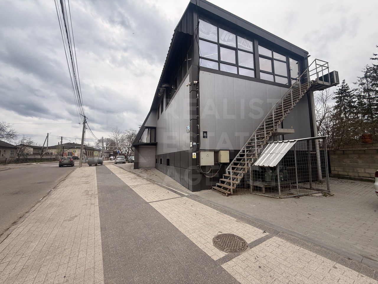 Spre vânzare spațiu comercial 350 mp, str. Alexandr Puskin, Bălți. - Poză 5