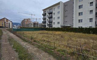 Teren 1.000 mp intravilan – Zonă Mixtă M2, Str. Nicolae Labiș, Brașov - Poză 4
