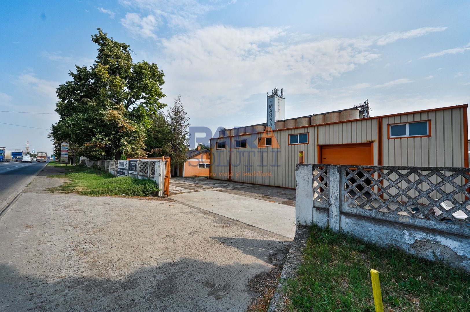 Proprietate comercială OPORTUNITATE INVESTIȚIE - Poză 1