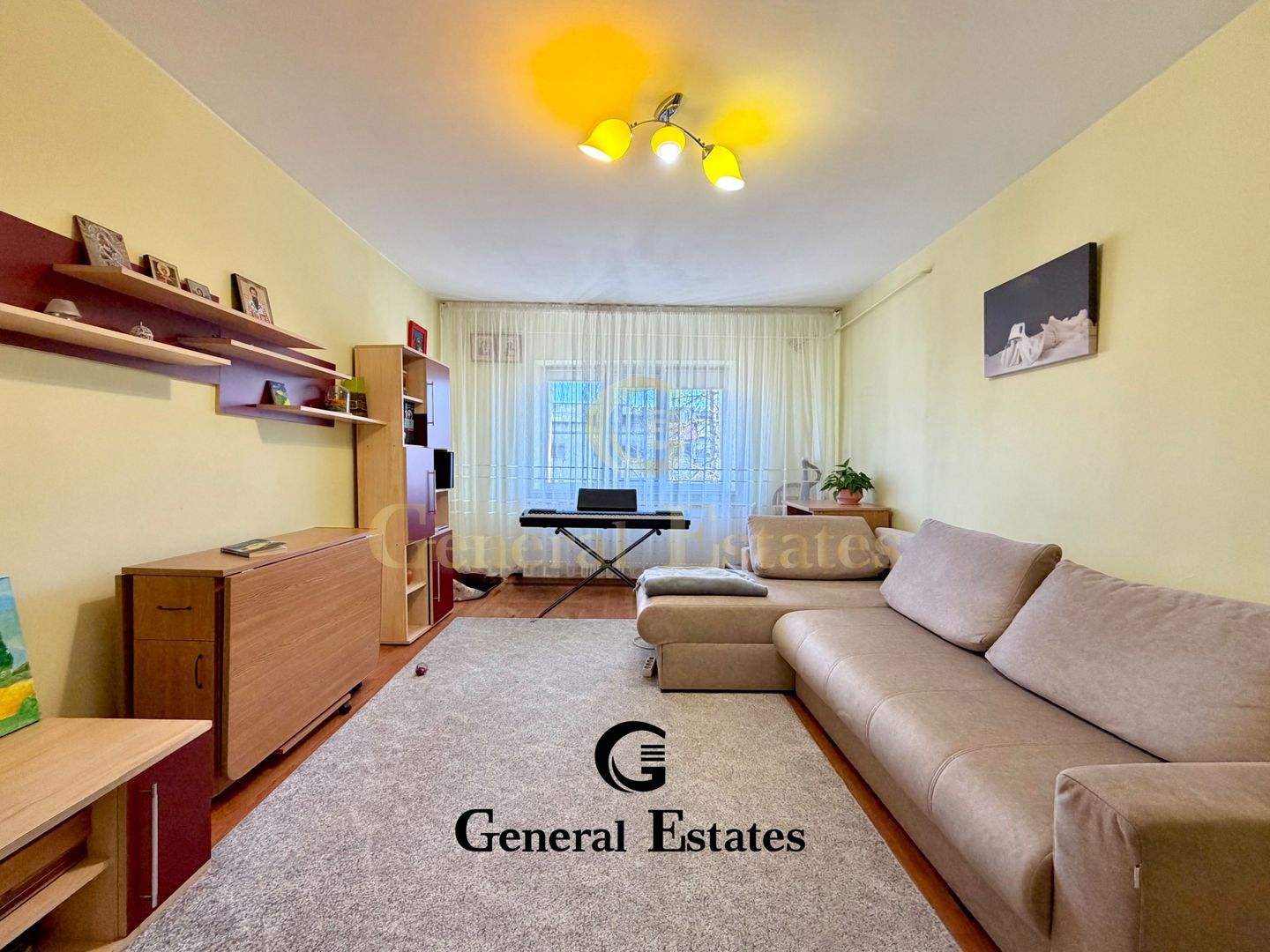 Vânzare apartament 3 camere decomandat | Nicolina - Poză 1